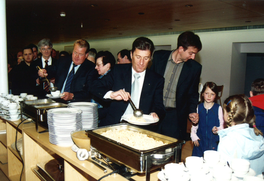 Ehrung Obmann Leo Weidinger 2004