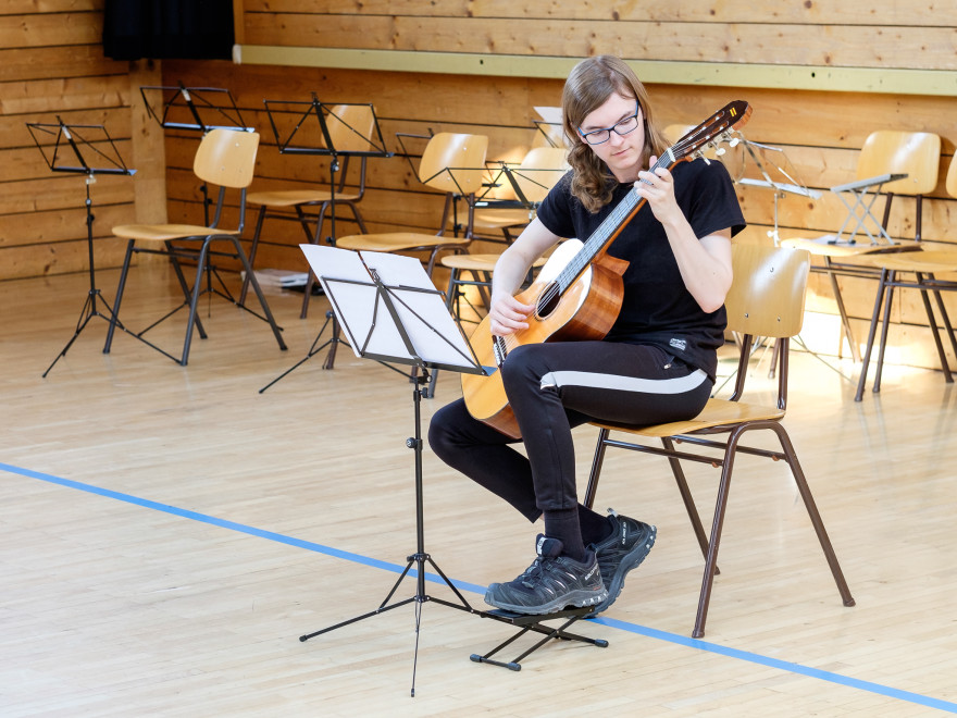 Buntes Gitarfrentreffen