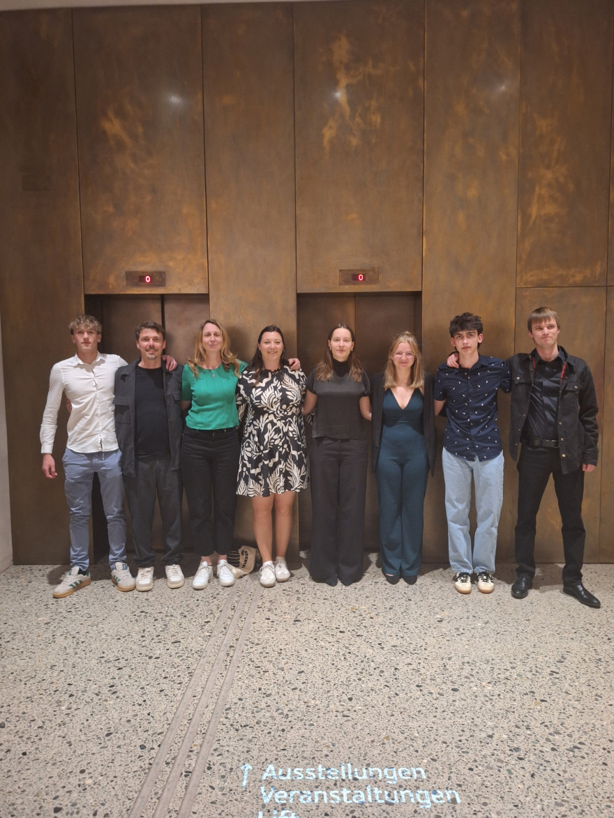 Urkunden&uuml;bergabe Goldsch&uuml;ler 2025