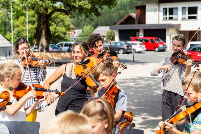 1. Bregenzerwälder Fiddle School